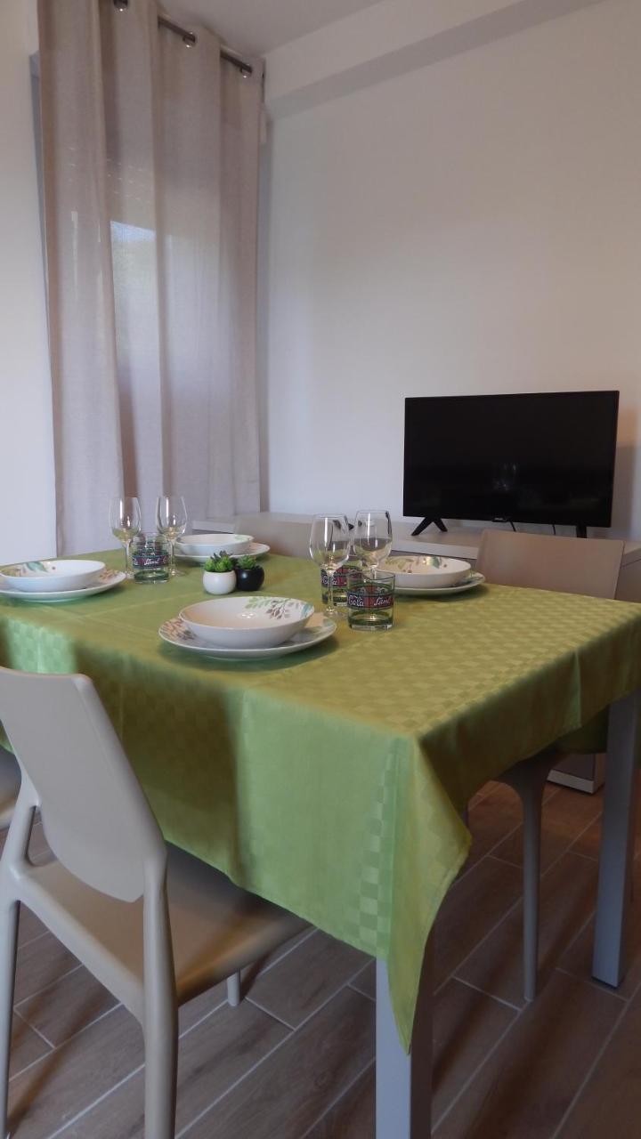 Poggio Di Pastrengo Apartment Luaran gambar
